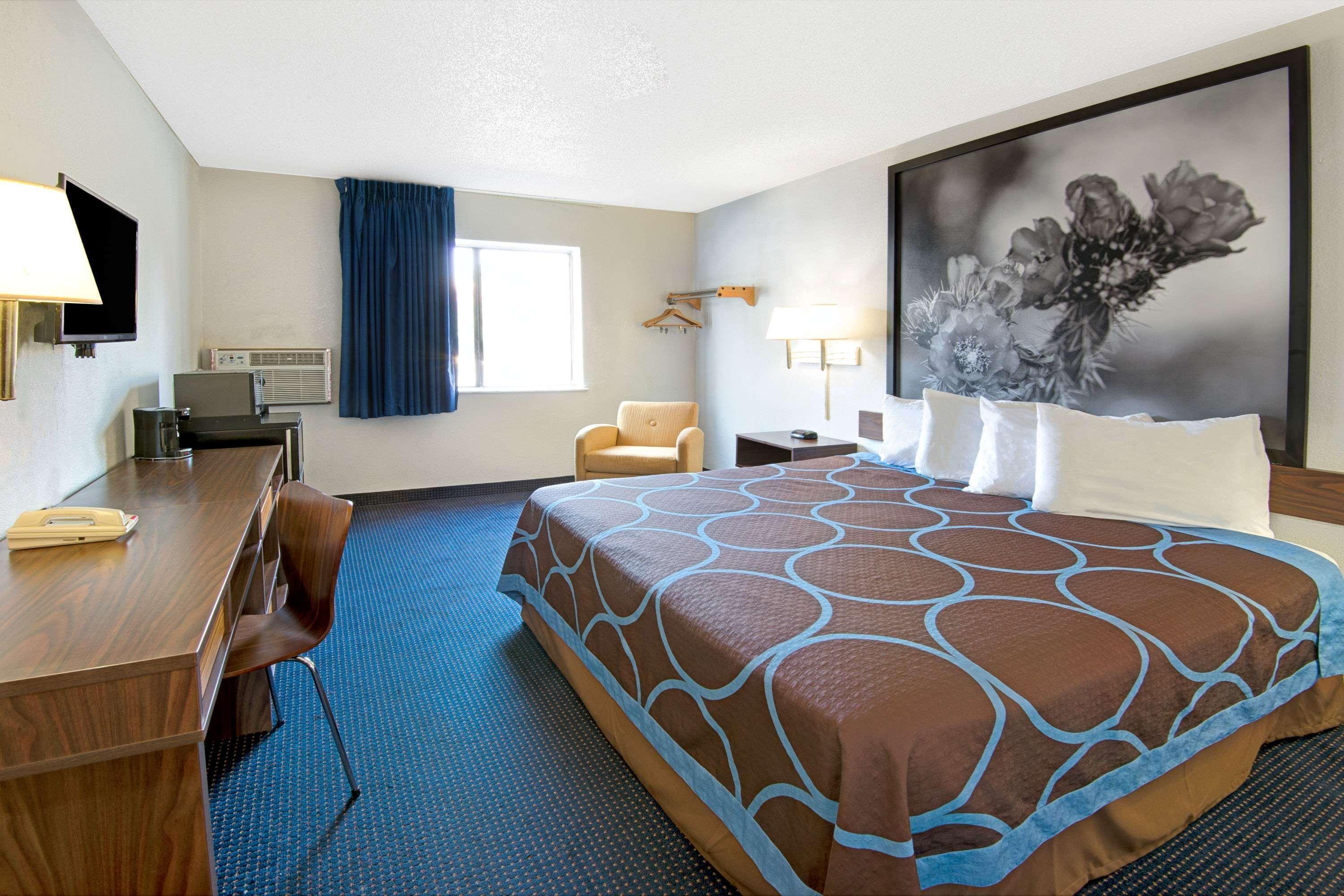 Super 8 By Wyndham Las Cruces University Area Esterno foto
