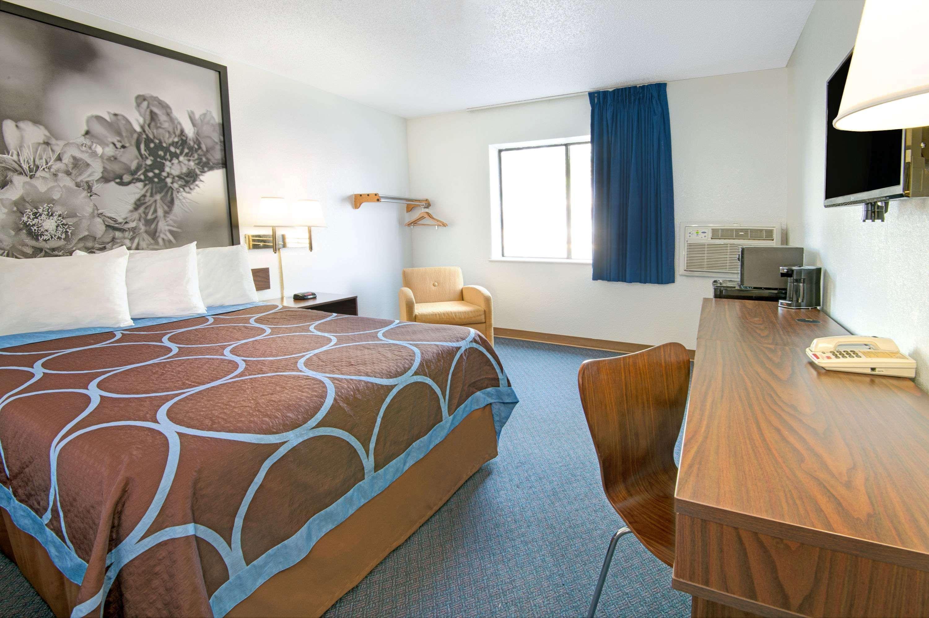 Super 8 By Wyndham Las Cruces University Area Esterno foto