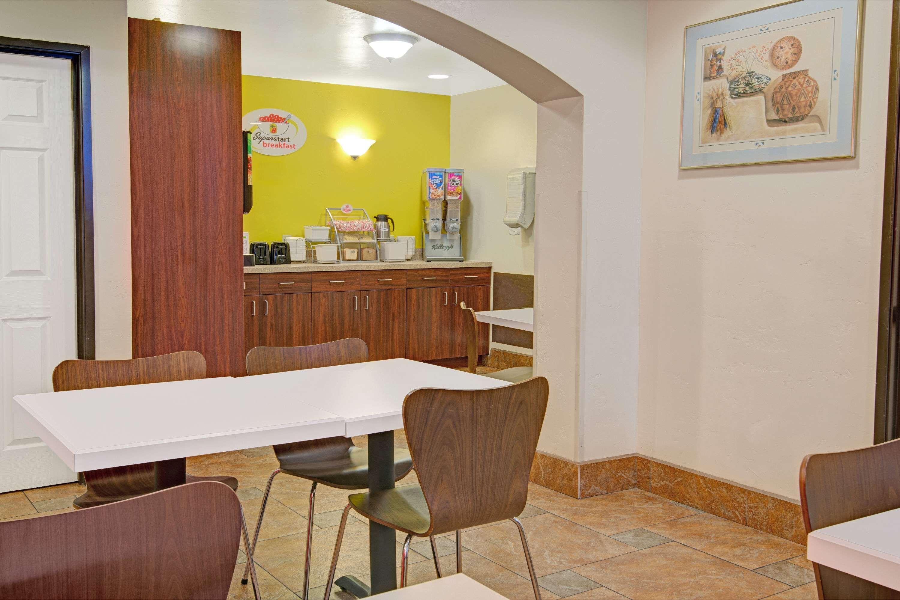 Super 8 By Wyndham Las Cruces University Area Esterno foto